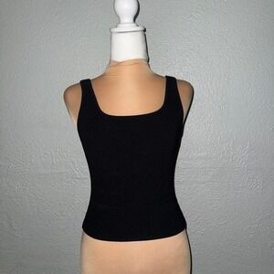 Aritzia Babaton Sculpt Knit Squareneck waist-length Tank In Black Small